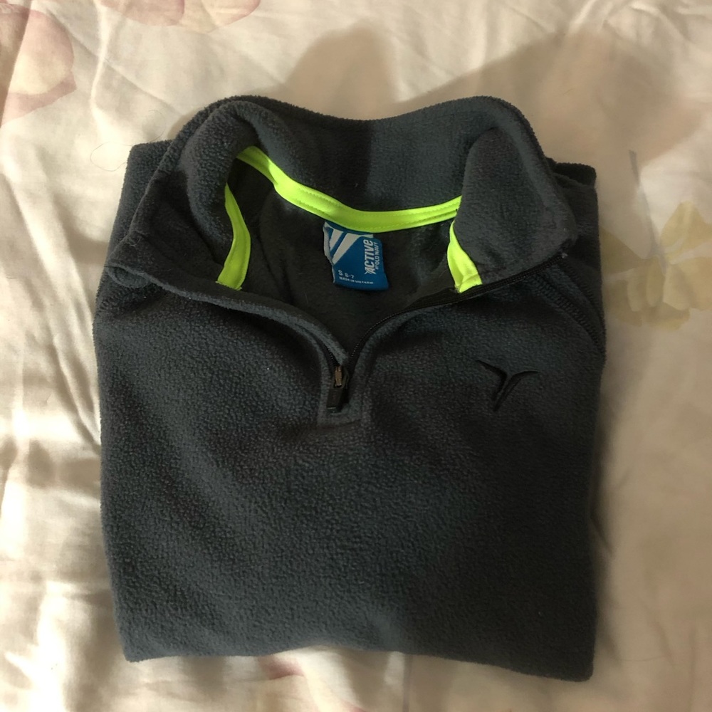 Charcoal Grey kids half zip pullover size 6-7